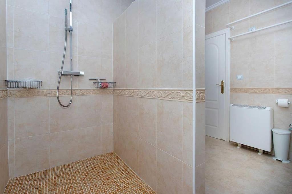 Ch Villa Rio Tajo רוחאלס מראה חיצוני תמונה